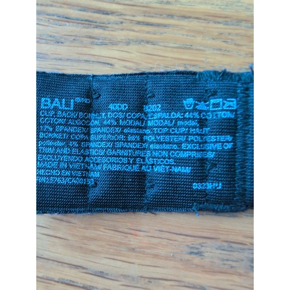 Bali Soft Comfort T Shirt Bra Underwire‎ B202 Black 40DD NWT